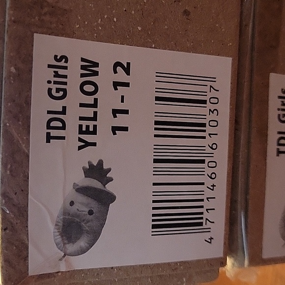 Maui the Pineapple Squishmallows Kids Slipper - Picture 3 of 3